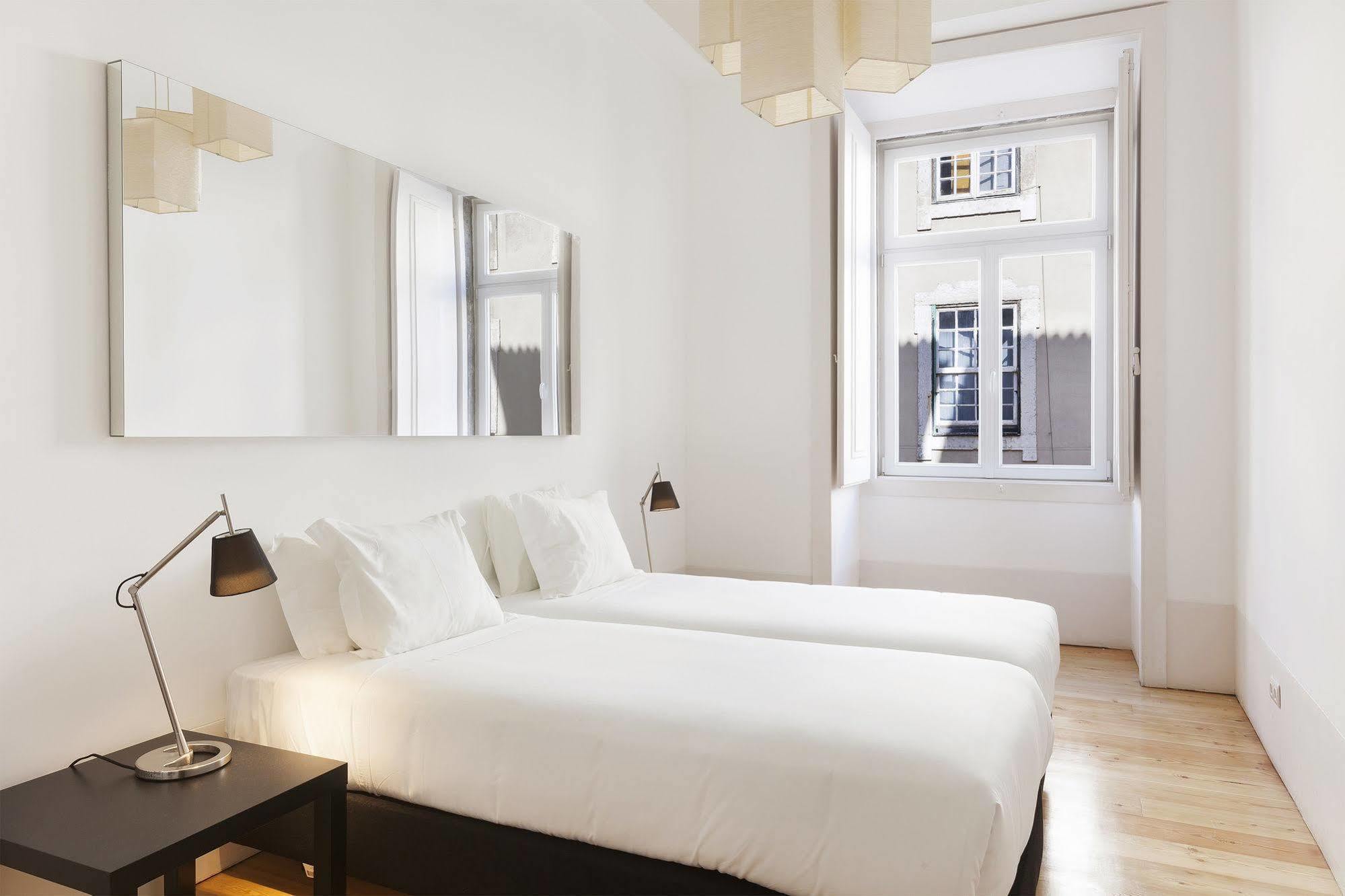 Freedom Serviced Apartments - Cais Do Sodre Lisboa Extérieur photo