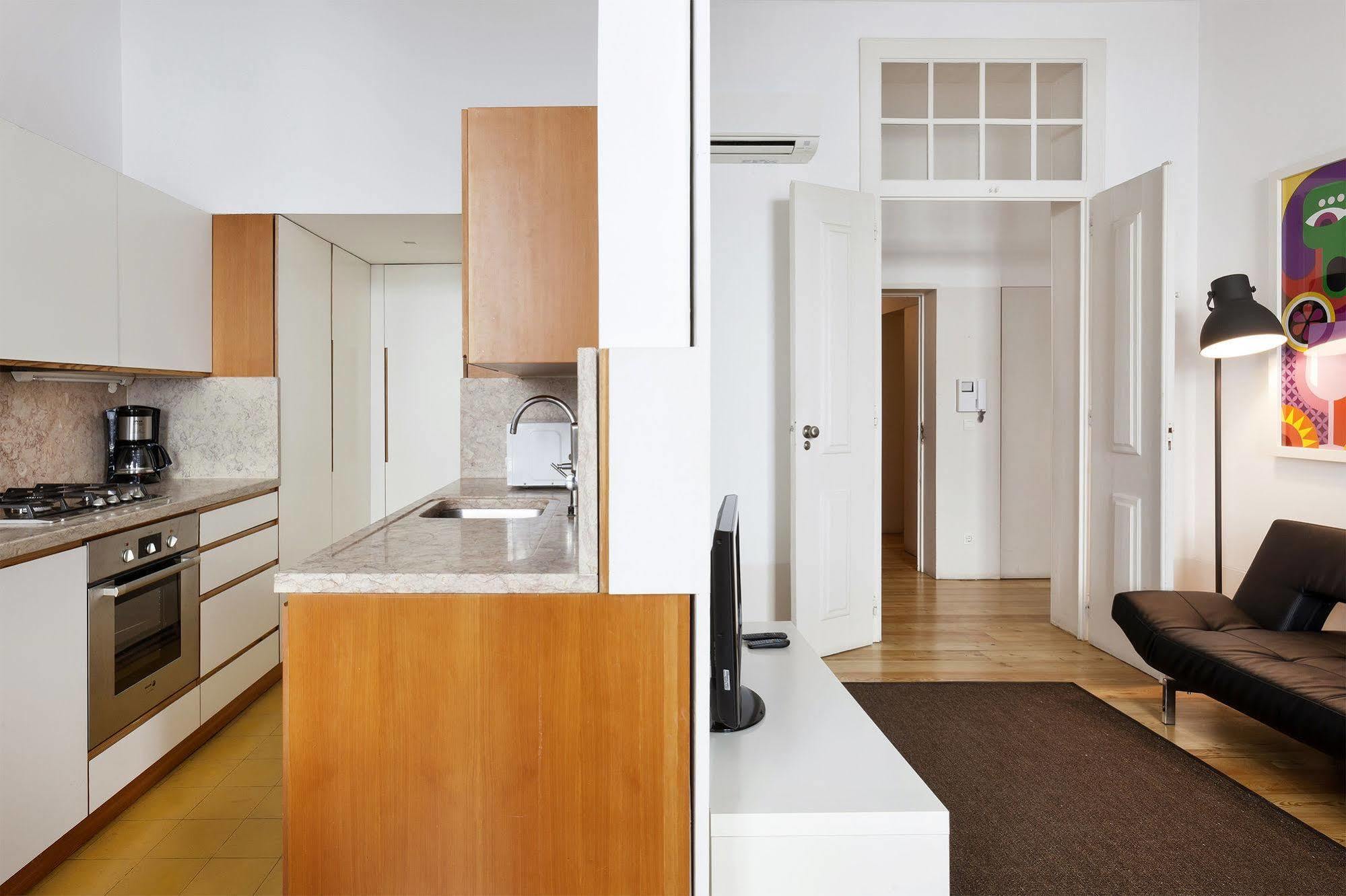 Freedom Serviced Apartments - Cais Do Sodre Lisboa Extérieur photo